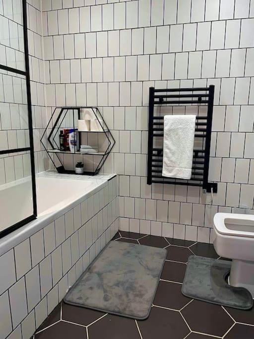 Cityzenretreat - Mezzanine Apartment Sleeps 4 Sheffield City Centre Экстерьер фото