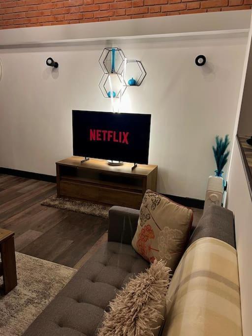 Cityzenretreat - Mezzanine Apartment Sleeps 4 Sheffield City Centre Экстерьер фото