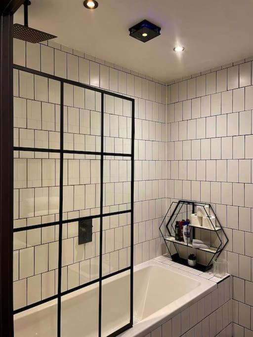 Cityzenretreat - Mezzanine Apartment Sleeps 4 Sheffield City Centre Экстерьер фото
