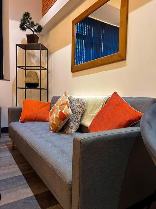 Cityzenretreat - Mezzanine Apartment Sleeps 4 Sheffield City Centre Экстерьер фото